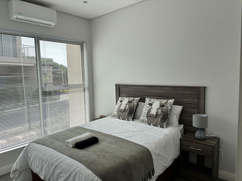 Modern 3-Bedroom Townhouse with Sea Views – Zululami Estate - Photo 8