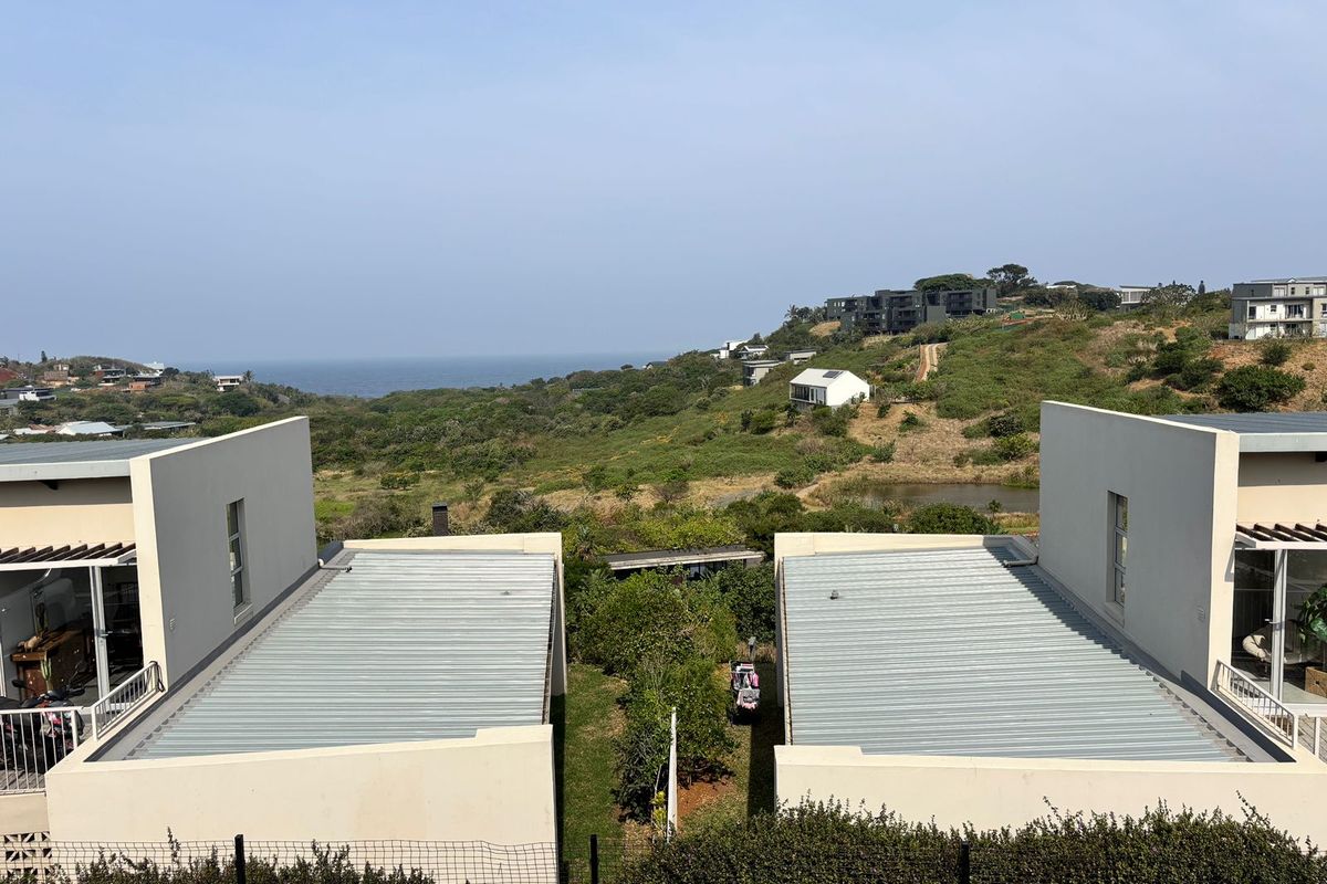 Modern 3-Bedroom Townhouse with Sea Views – Zululami Estate - Photo 2