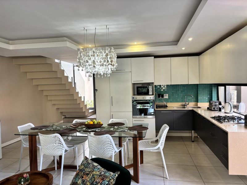 Elegant 3-Bedroom Townhouse in Zimbali Estate-for Rental - Photo 4