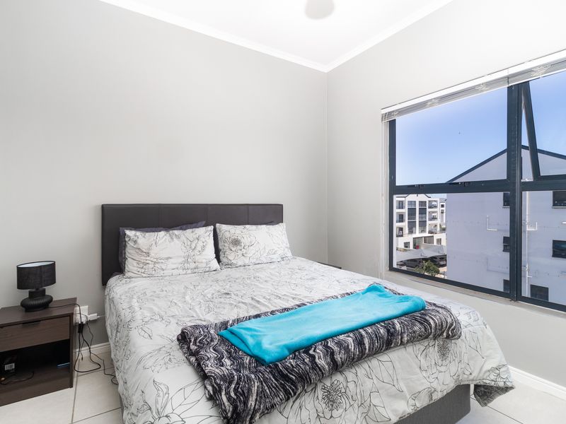 Perfect for Living in Style or as a Prime Investment Opportunity - Photo 7