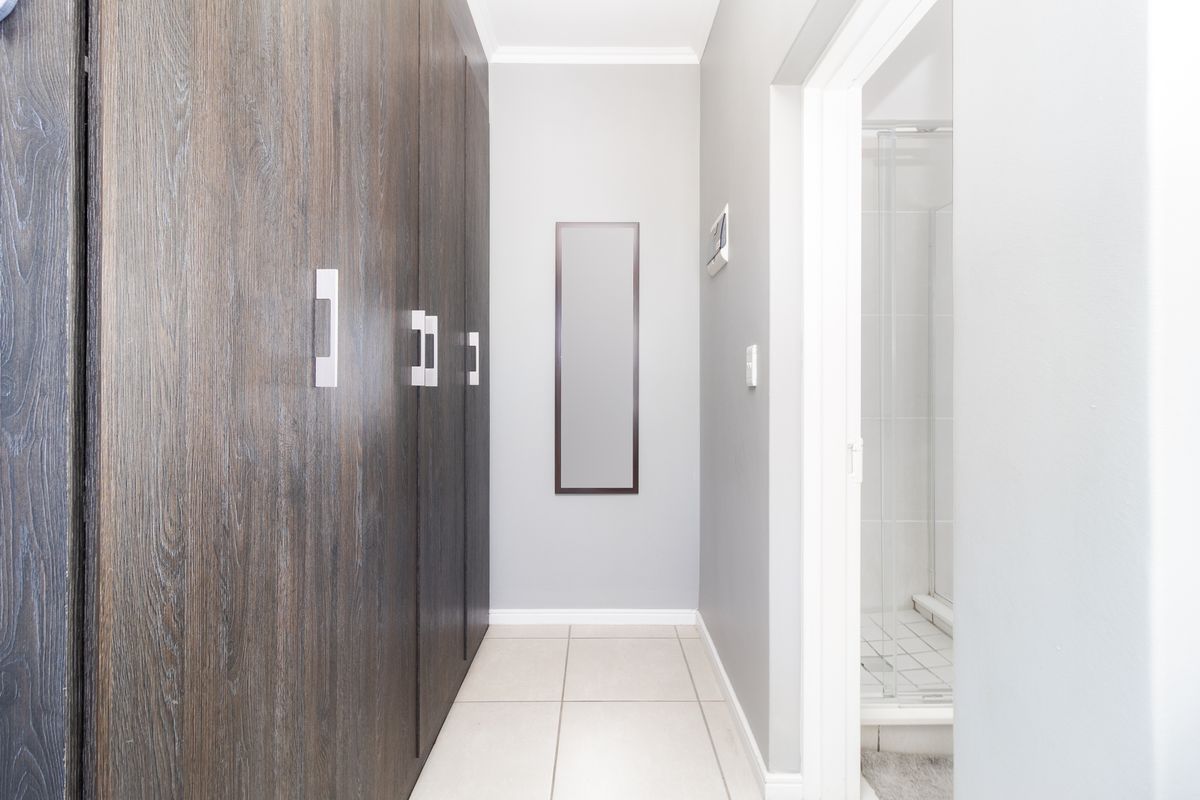 Perfect for Living in Style or as a Prime Investment Opportunity - Photo 5