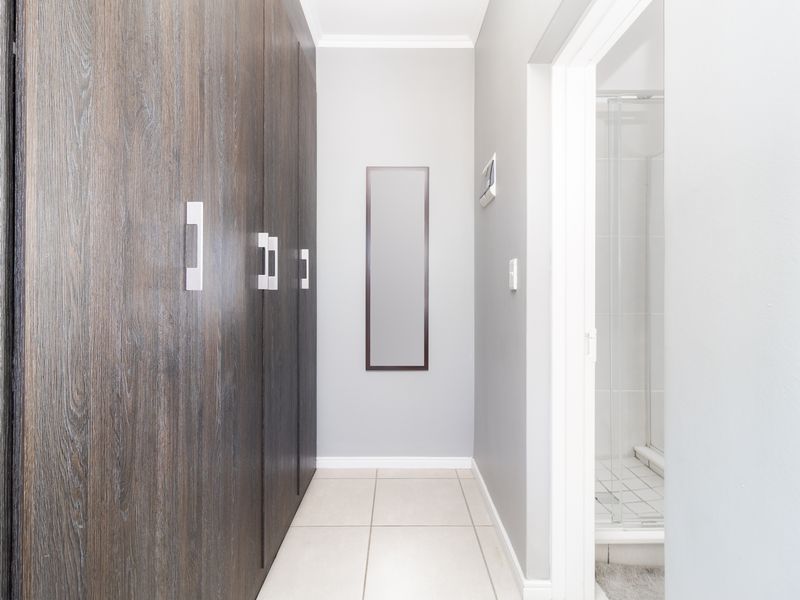 Perfect for Living in Style or as a Prime Investment Opportunity - Photo 5