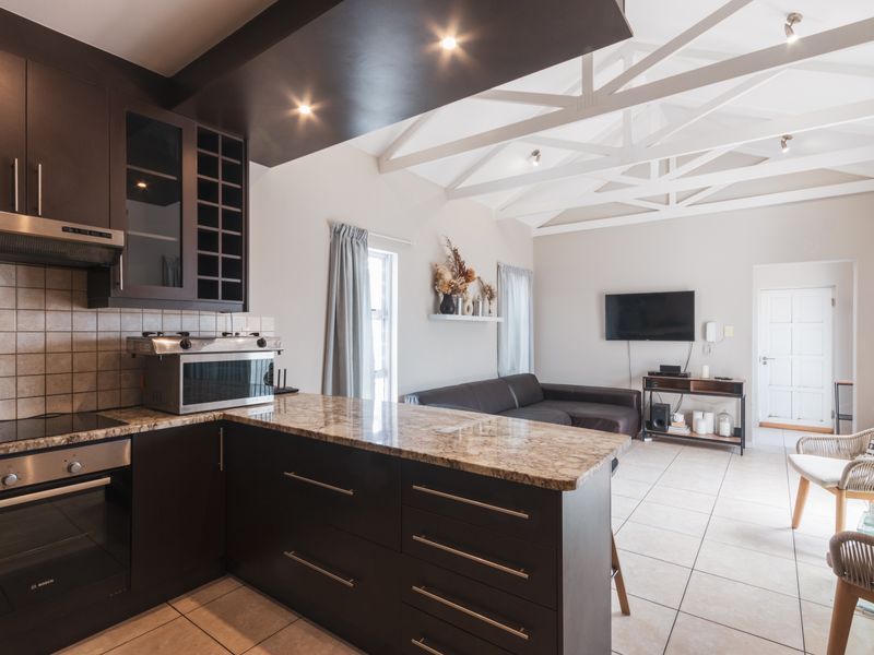 House Rental Monthly In Blouberg - Photo 3