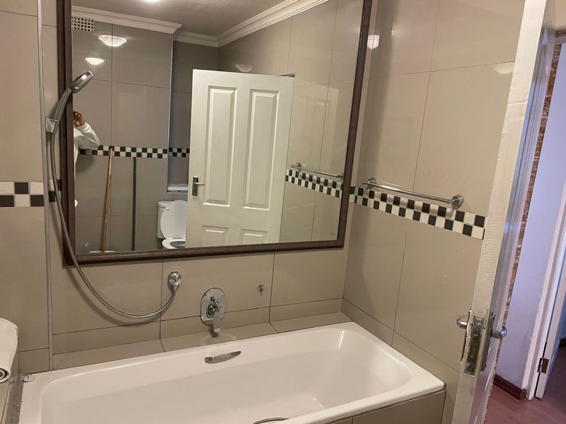 furnished 2 bedroom apartment in The Sandz mid Strand - Photo 8