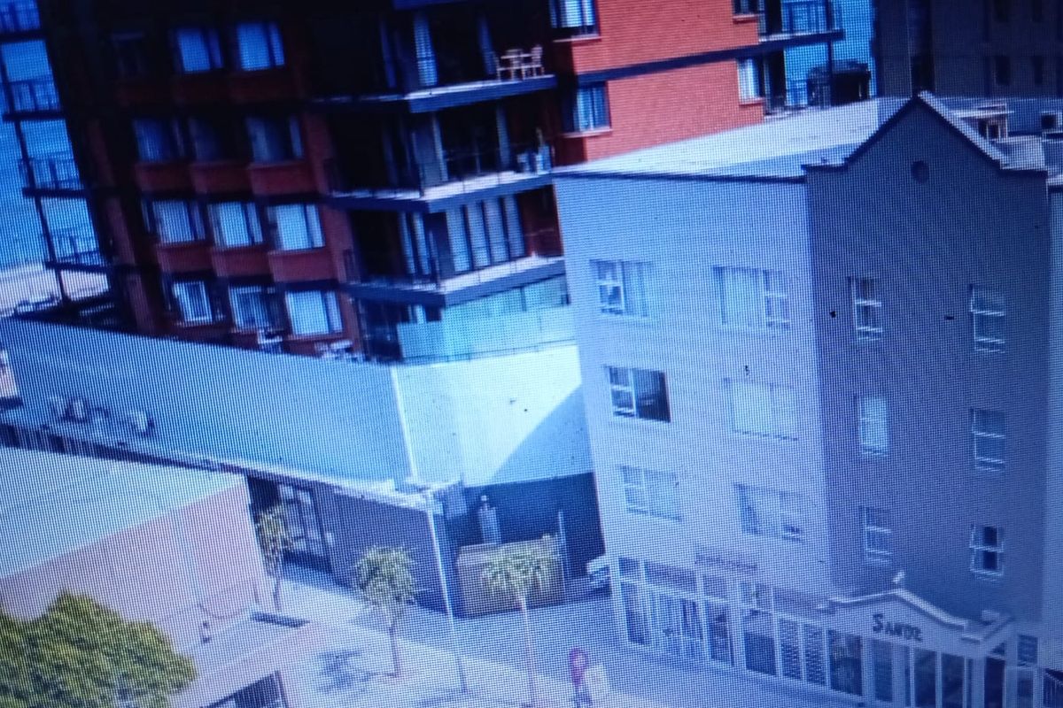 furnished 2 bedroom apartment in The Sandz mid Strand - Photo 3