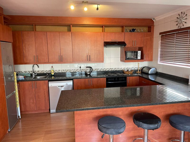 furnished 2 bedroom apartment in The Sandz mid Strand - Photo 2