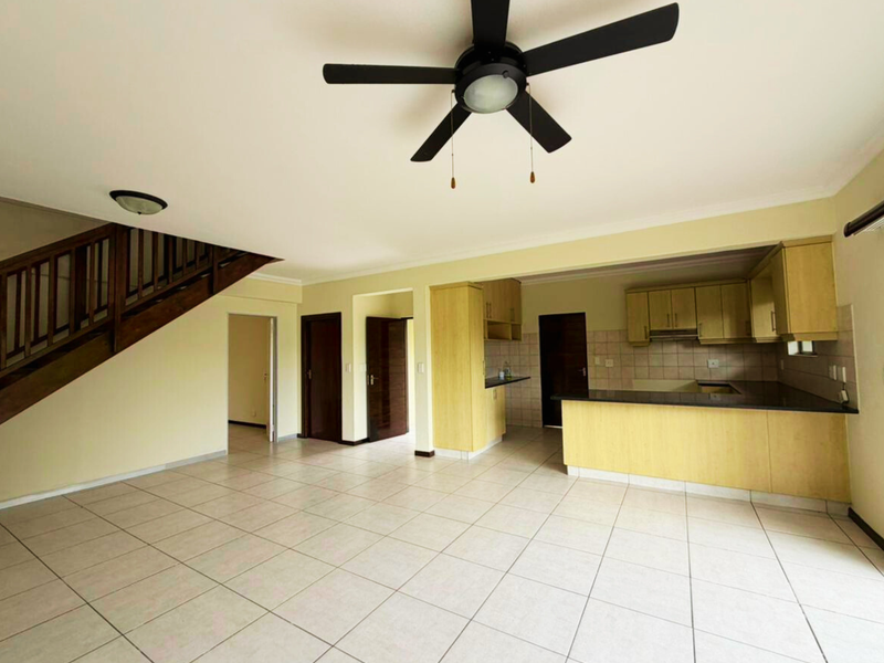 Stylish 3-Bedroom Home in Sought-After Seaward Estates, Ballito - Photo 8