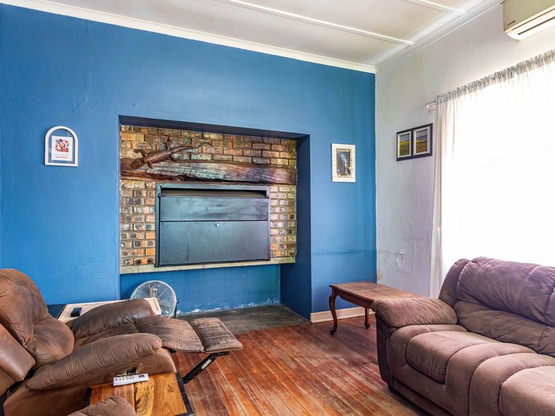 Corner-Plot Haven - Photo 6