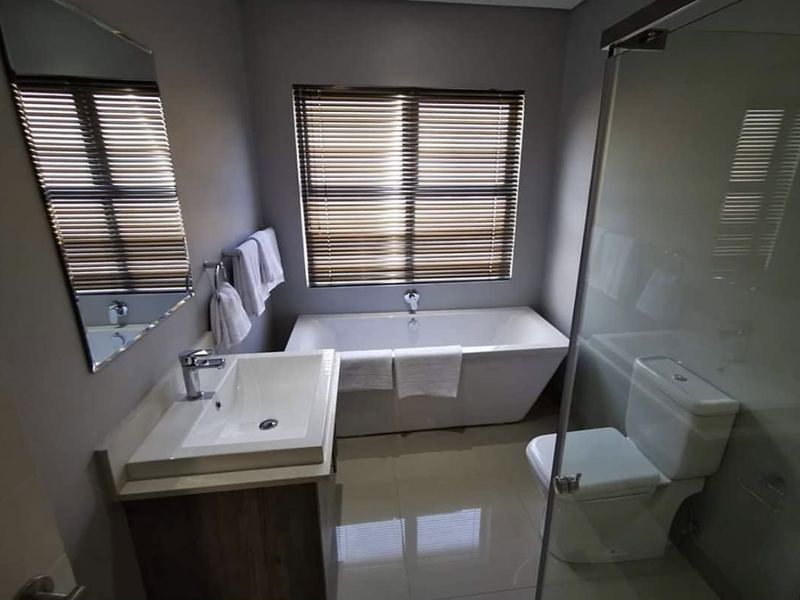2 Bed 1 Bath - modern apartments - Photo 7