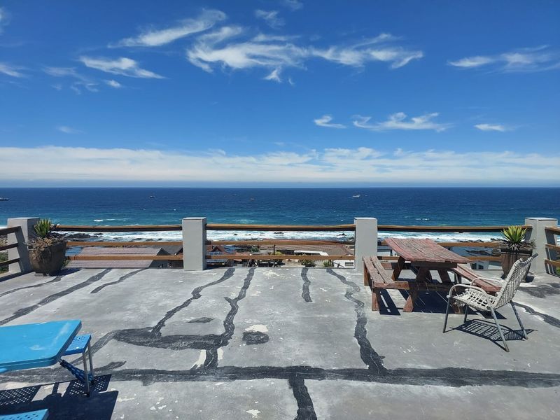 RENOVATOR'S DREAM 3 BED 2 BATH HOUSE PLUS FLATLET WITH MAGNIFICENT VIEWS - Photo 10