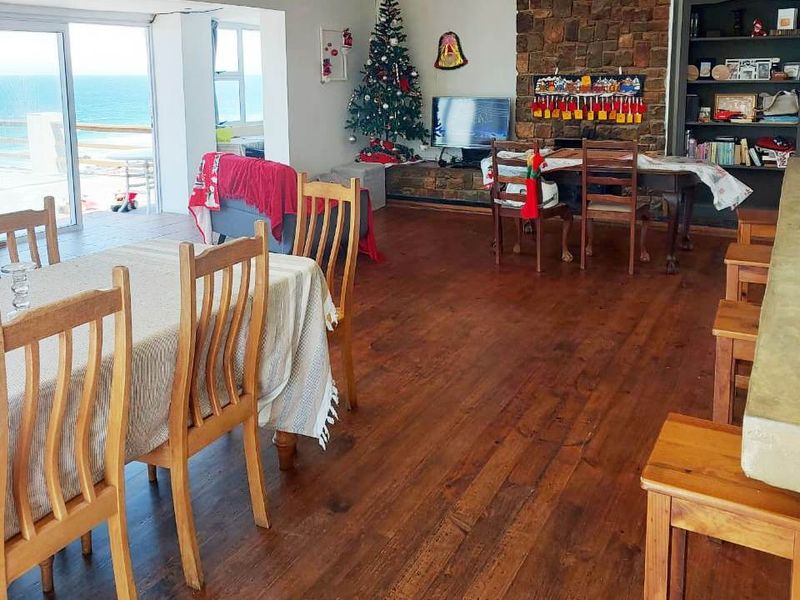 RENOVATOR'S DREAM 3 BED 2 BATH HOUSE PLUS FLATLET WITH MAGNIFICENT VIEWS - Photo 6