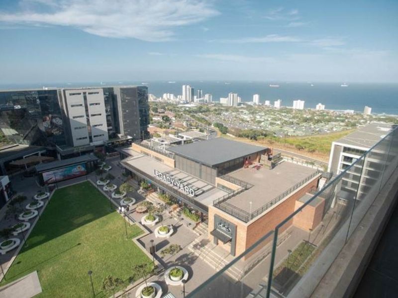 Semi Furnished 1 Bedroom Apartment to let with Sea views. - Photo 4