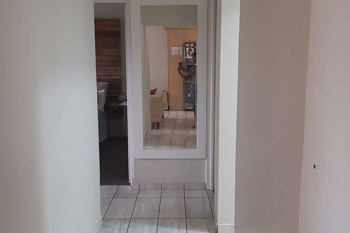 Spacious 3 Bed in Silkwood, Vorna Valley - Photo 3