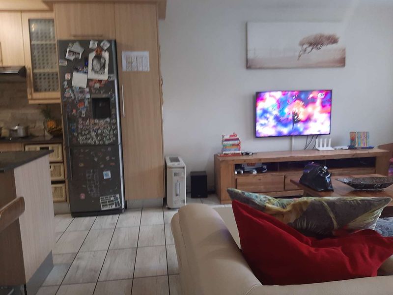 Spacious 3 Bed in Silkwood, Vorna Valley - Photo 6