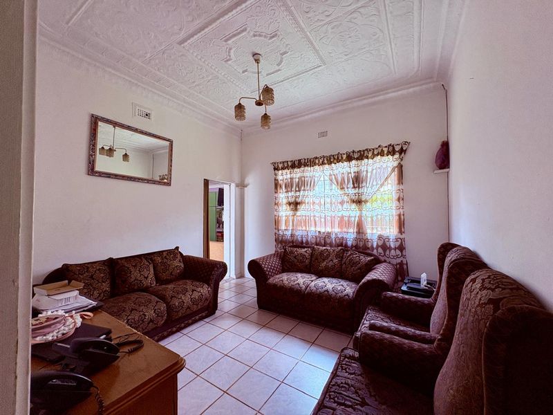 Three bedroom home for sale in Brenthurst Brakpan - Photo 6
