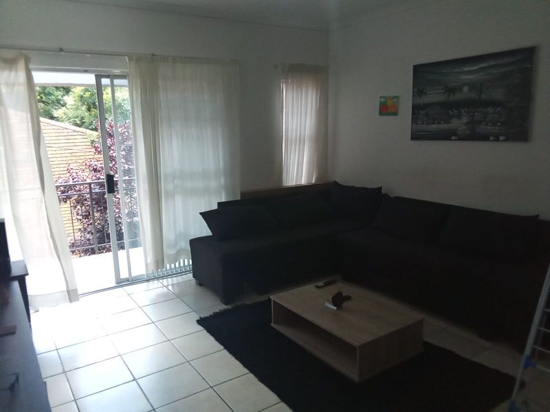 Apartment For Sale In Randburg - Photo 3