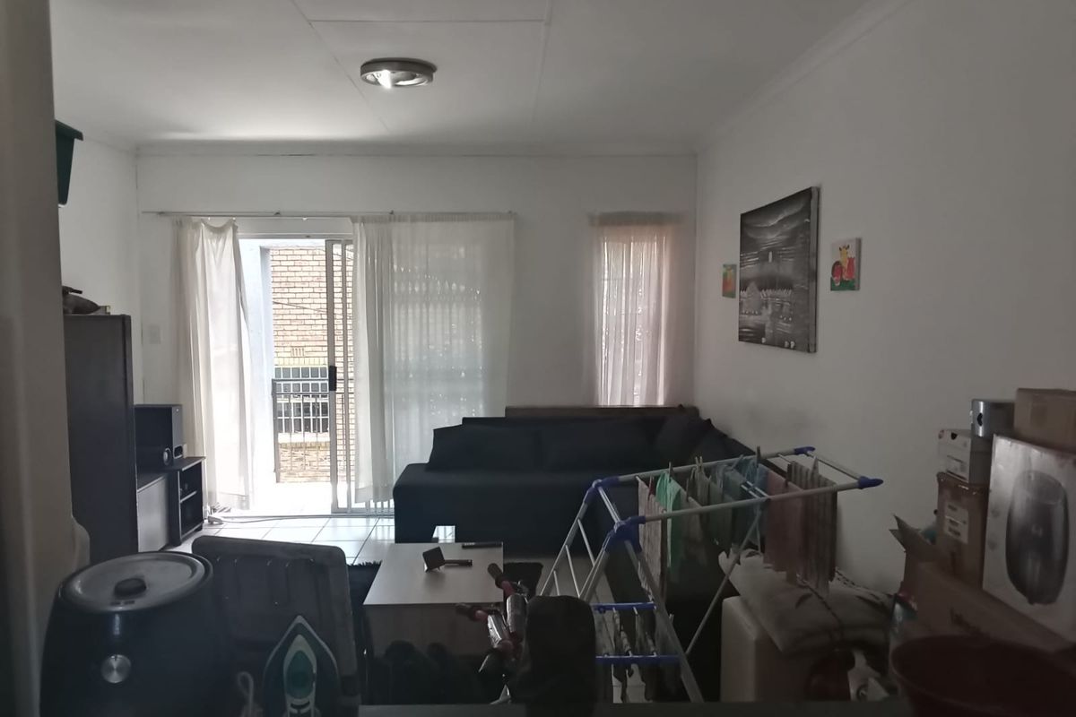 Apartment For Sale In Randburg - Photo 5