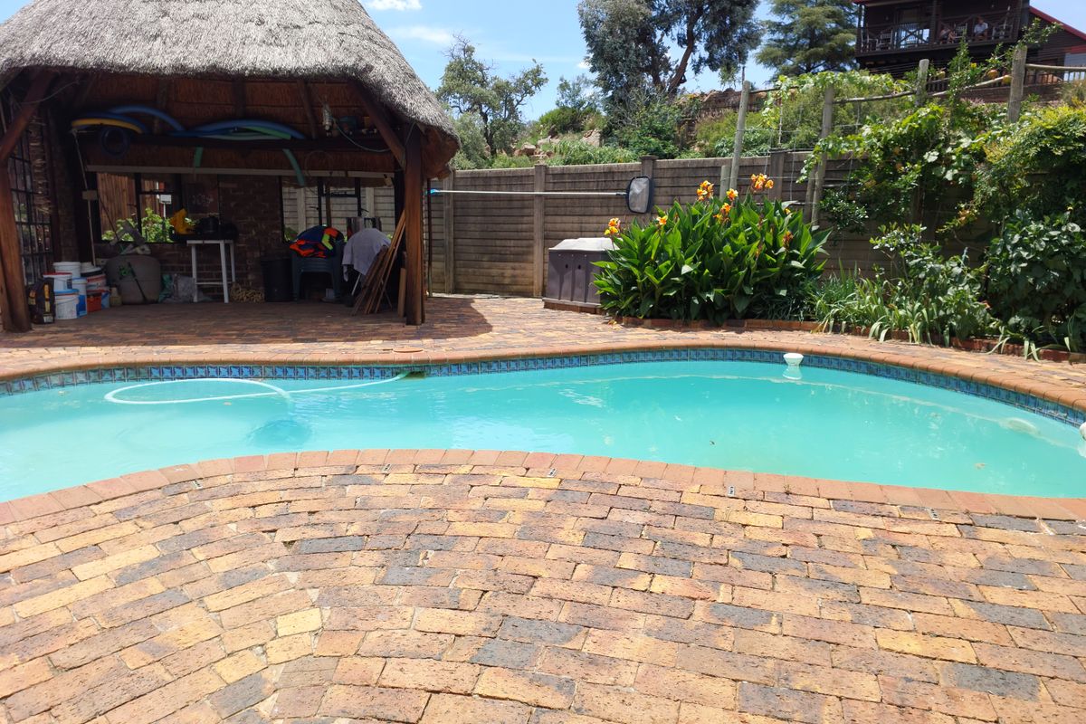 5 Bedroom House at Vaaloewer for Sale - Photo 3