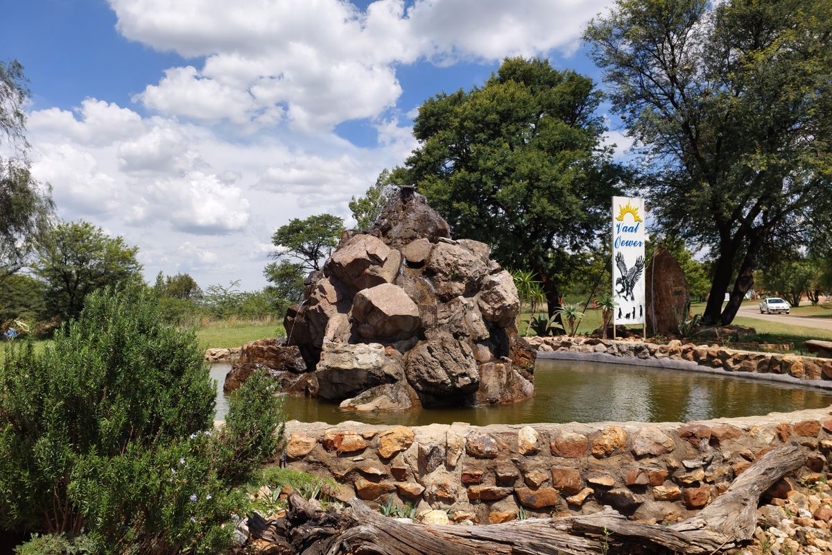 5 Bedroom House at Vaaloewer for Sale - Photo 4