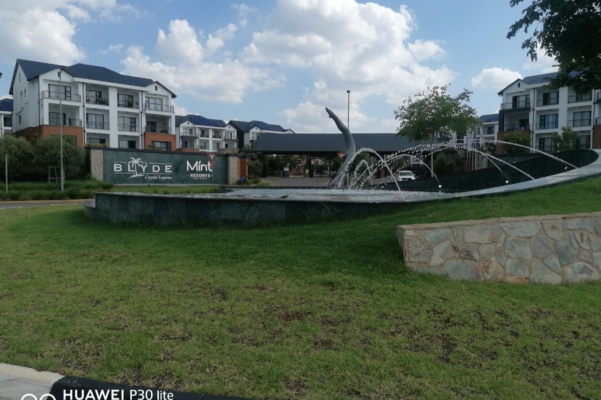 Apartment Rental Monthly In Pretoria - Photo 2