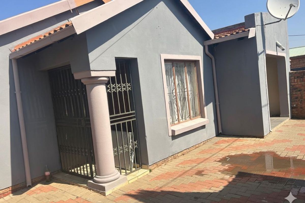 Beautiful 3-Bedroom Home for Sale in Mahube Valley, Mamelodi East - Photo 3