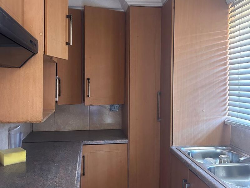 Beautiful 3-Bedroom Home for Sale in Mahube Valley, Mamelodi East - Photo 5