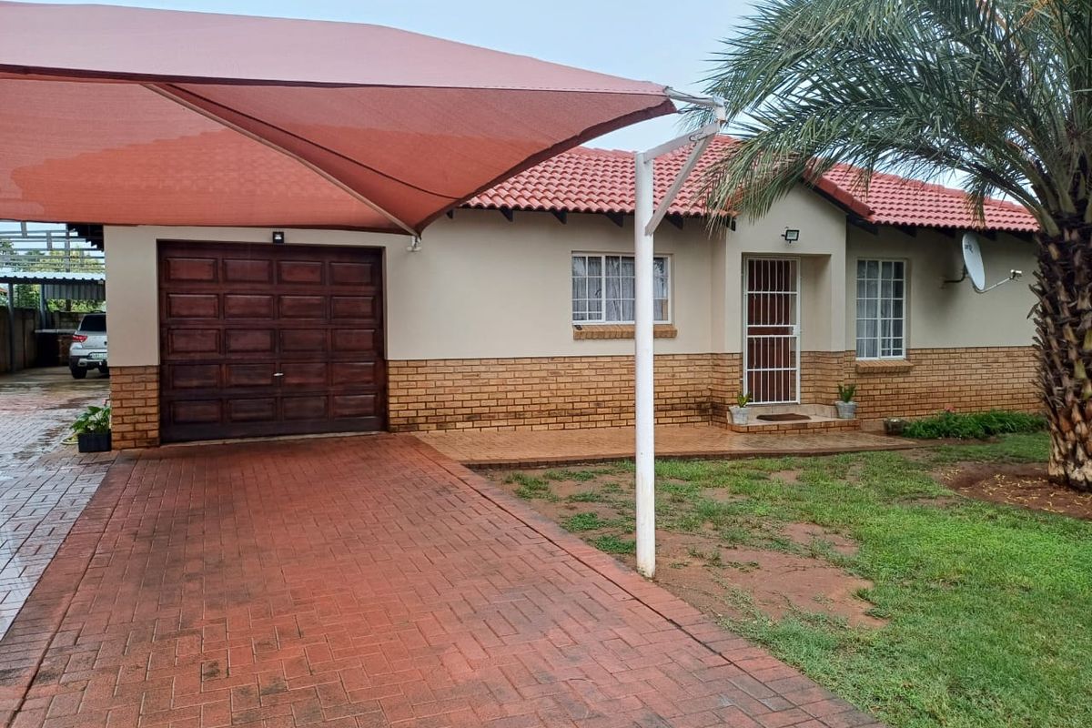 House for sale in Mooinooi! - Photo 5