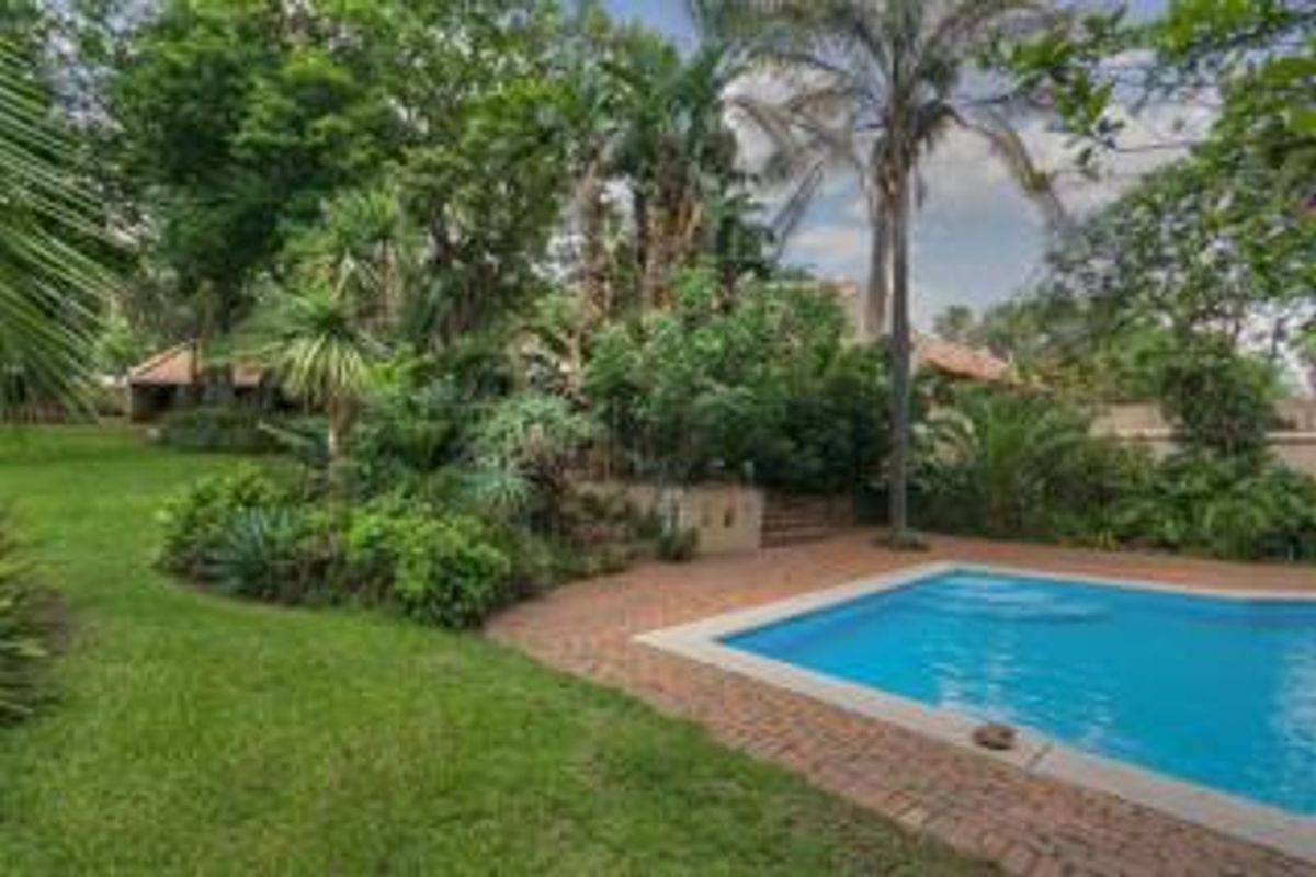 PRIME MORNINGSIDE HOME - REAL SELLER !! - Photo 2