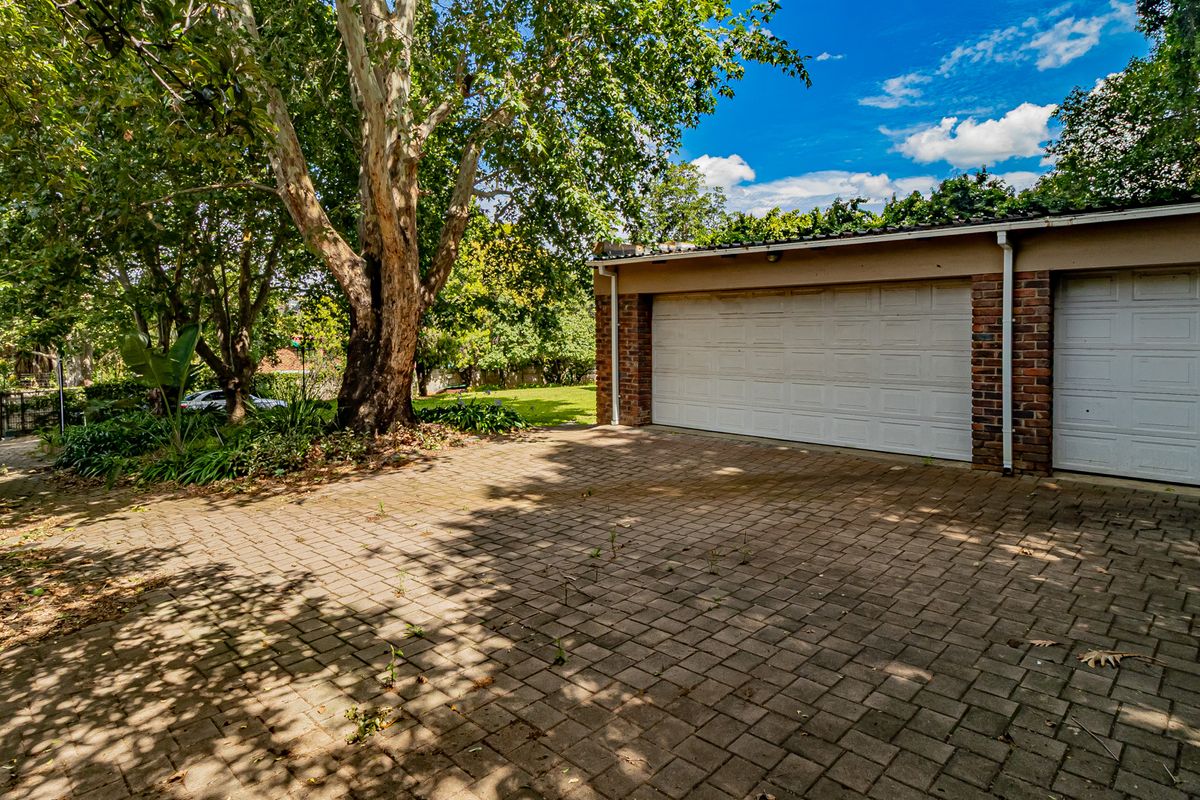 House Pending Sale In Randburg - Photo 3