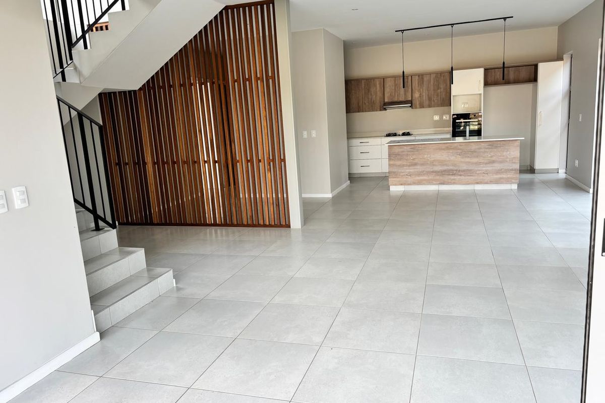 Modern 3-Bedroom Home in Secure Estate – Stylish & Pet-Friendly - Photo 3