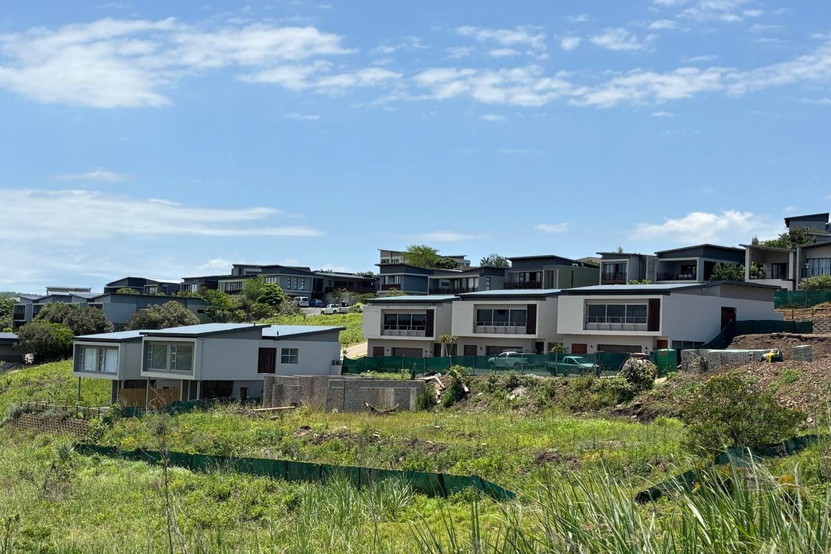 Spacious & Stylish 4-Bedroom Modern Home - Photo 2