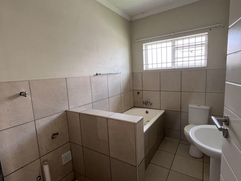 House Rental Monthly In Witbank - Photo 10