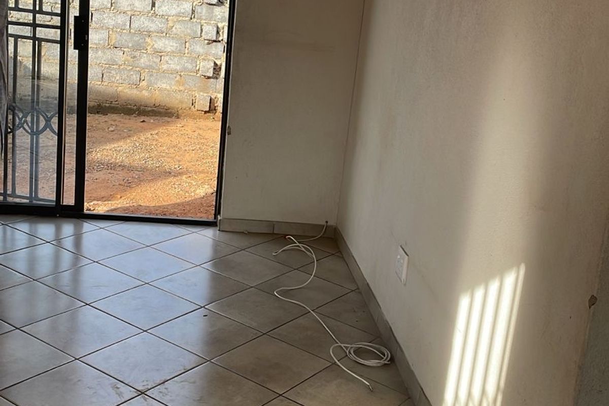 House Rental Monthly In Witbank - Photo 3