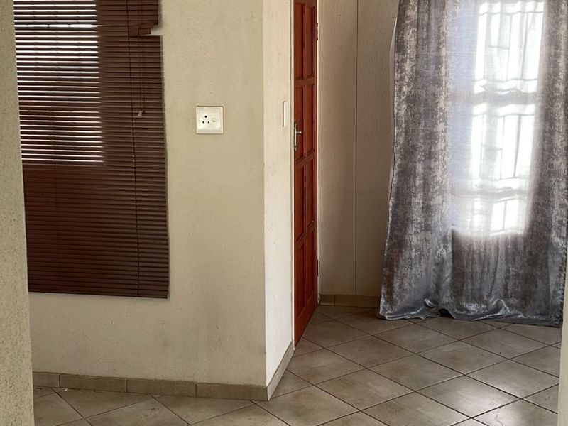 House Rental Monthly In Witbank - Photo 5