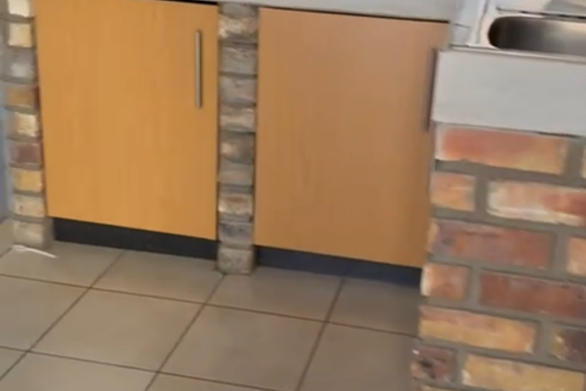 Apartment Rental Monthly In Witbank - Photo 3