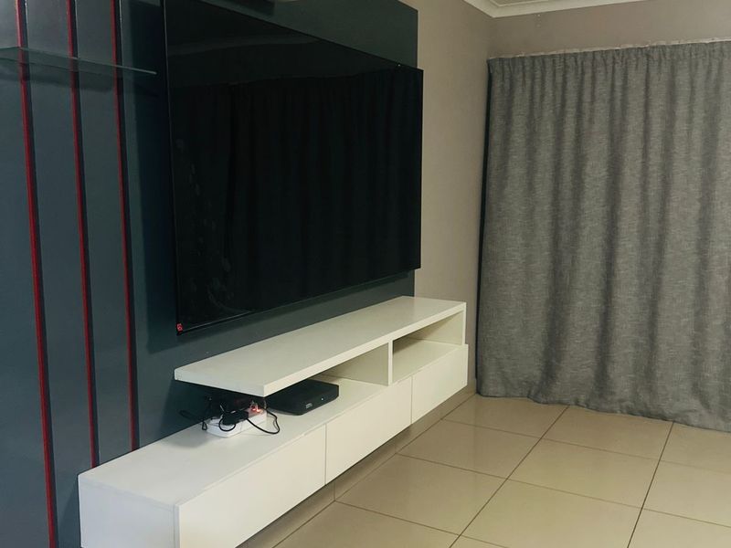 Townhouse Rental Monthly In Witbank - Photo 5