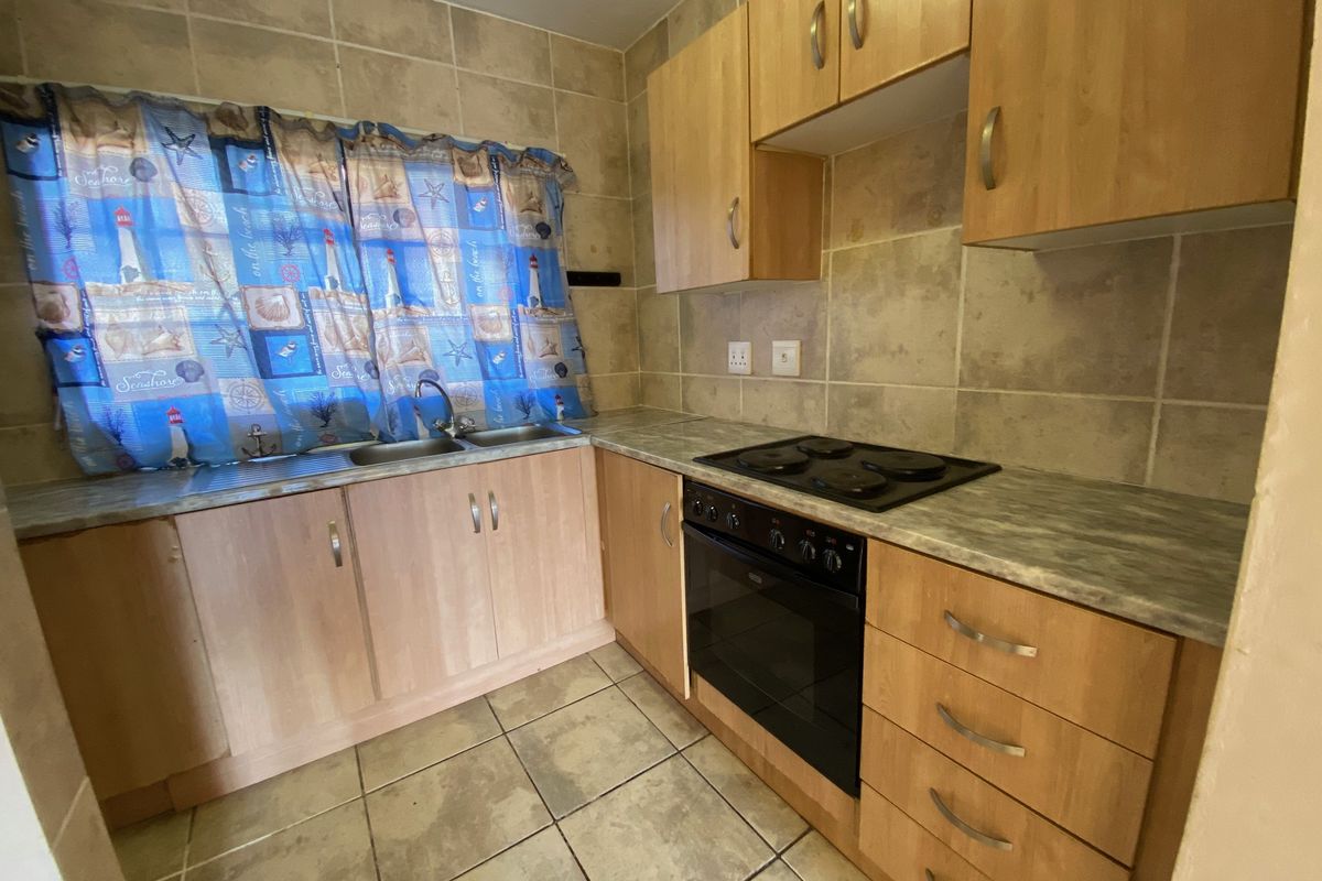 2 BEDROOM APARTMENT TO LET - Photo 5