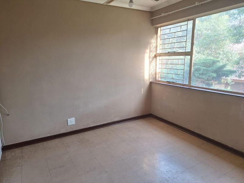 2 Bedroom Duplex For Sale in Vanderbijlpark CE3 - Photo 10