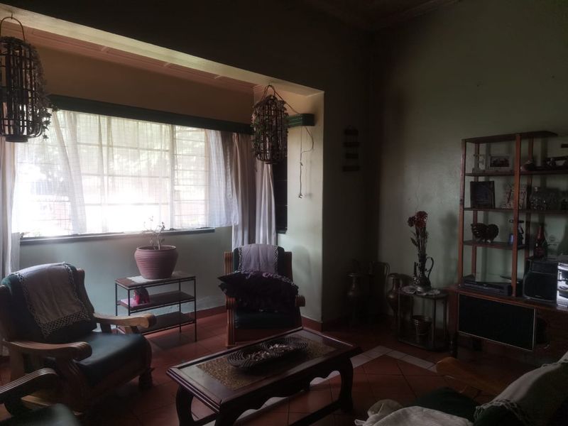 Charming Home with Endless Potential and Income Opportunity! - Photo 9