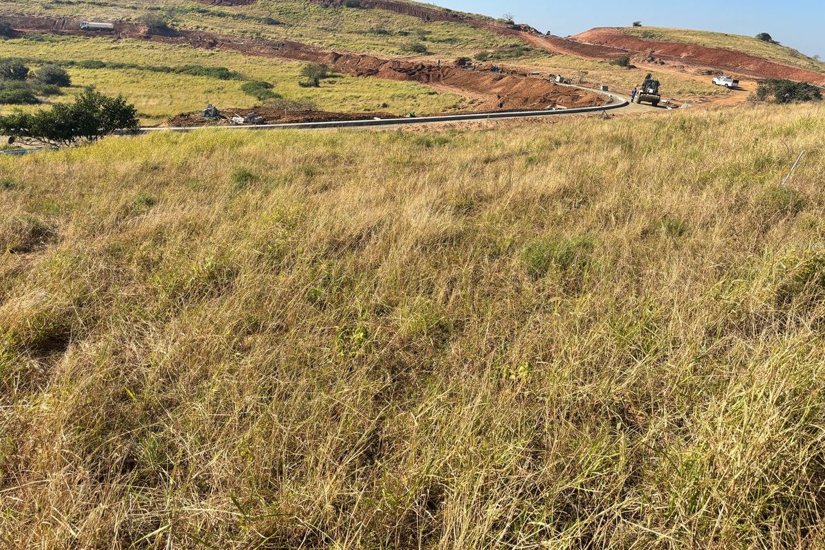 Prime Vacant Land with Green Belt Views in a Secure Estate - Photo 4