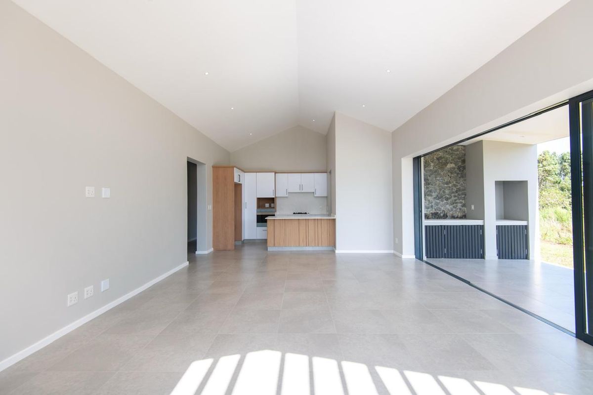 Modern 4-Bedroom Home in The Stables Village, Elaleni Lifestyle Estate - Photo 4