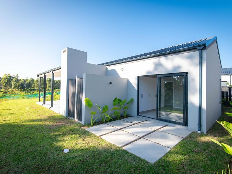 Modern 4-Bedroom Home in The Stables Village, Elaleni Lifestyle Estate - Photo 3