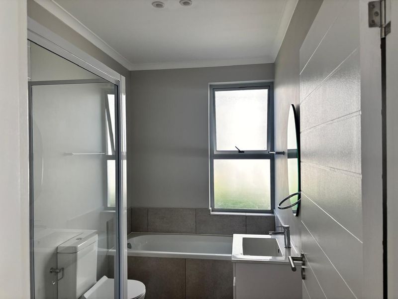 Modern & Spacious 2-Bedroom Single-Story Home | Quality Finishes Throughout - Photo 10