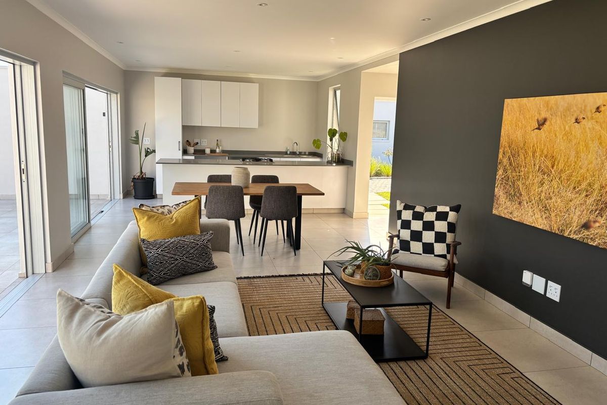 Stylish 3-Bedroom Modern Home with Entertainment Space & Premium Finishes - Photo 3