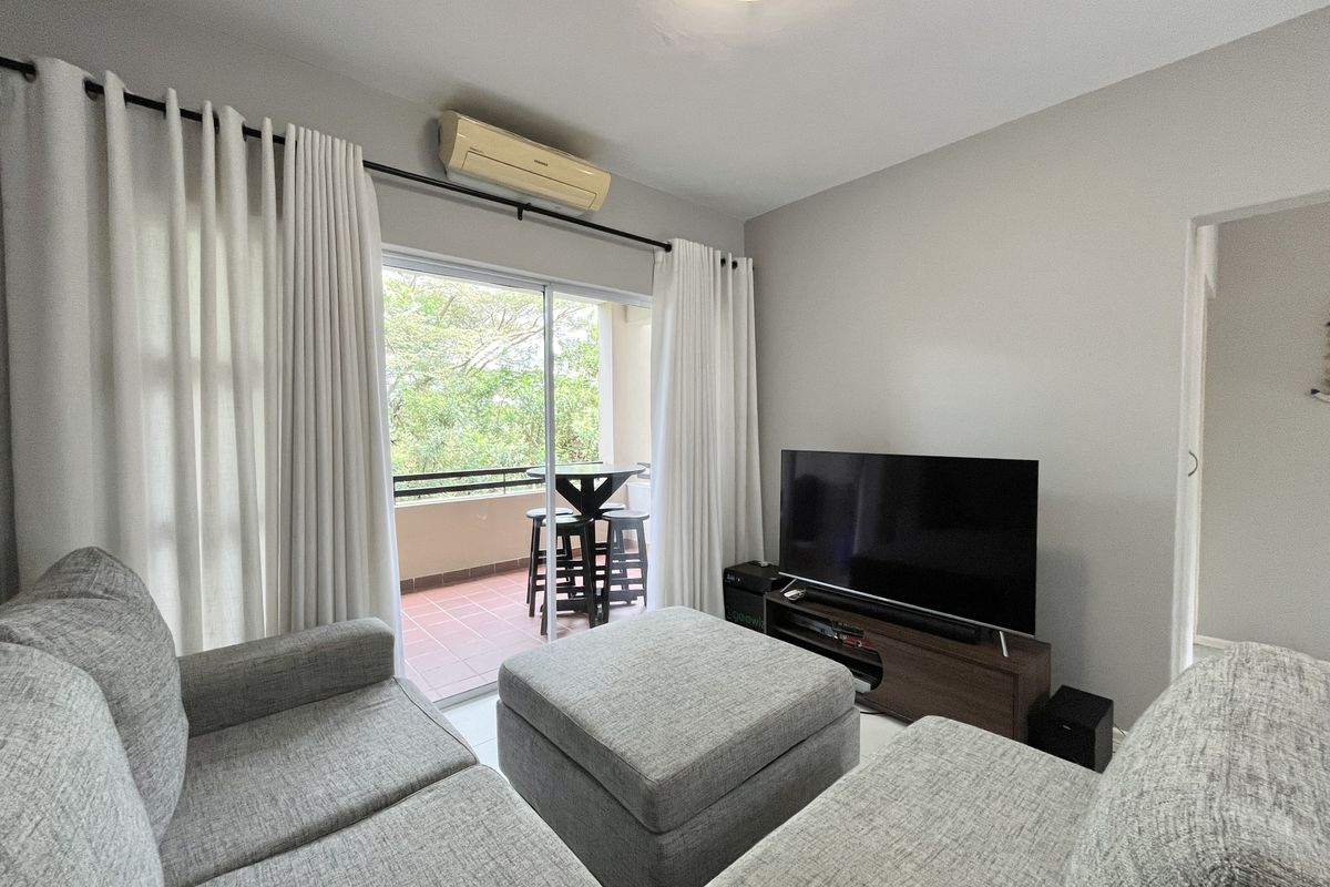 Perfectly located 2 bedroom apartment - Photo 4