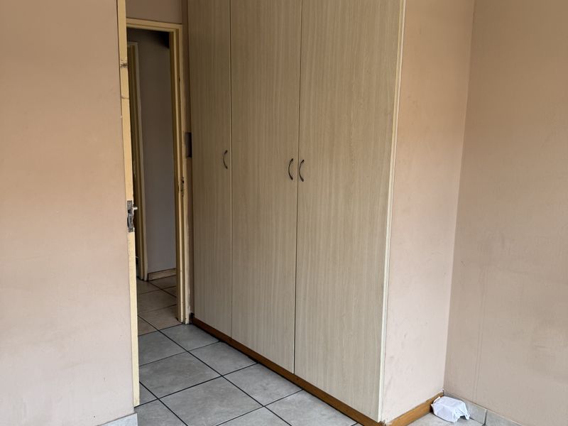 Apartment Rental Monthly In Witbank - Photo 7