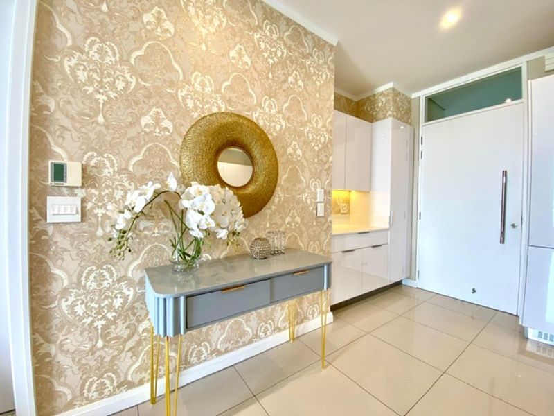 FURNISHED ONE BEDROOM APARTMENT IN AN EXCLUSIVE BLOCK IN MORNINGSIDE - Photo 5