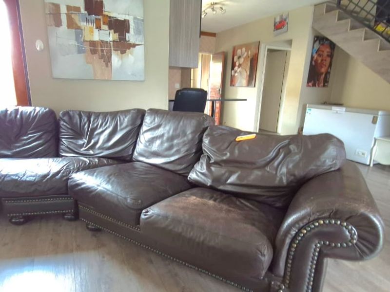 Gorgeous Double Story Property in Brakpan North - Photo 9