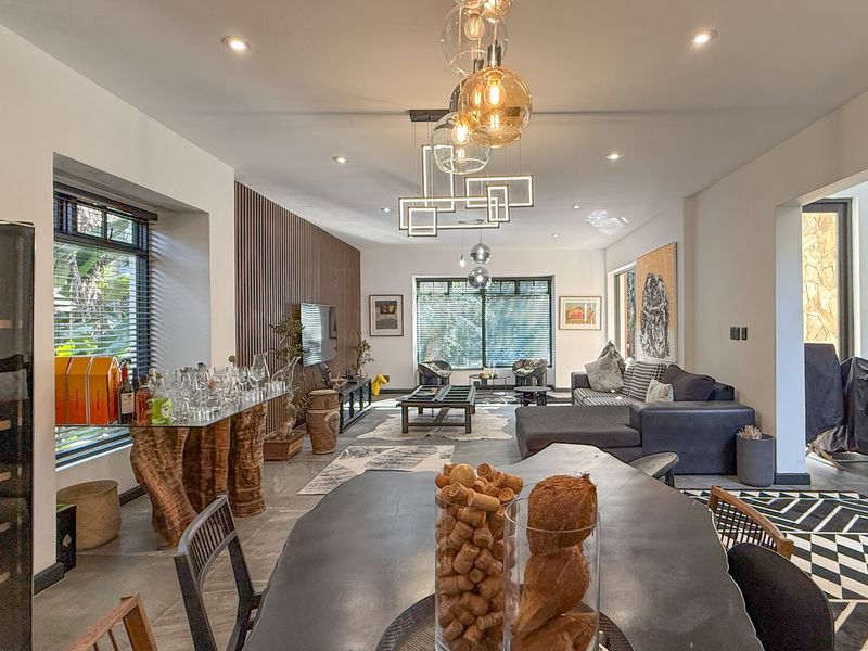 Luxury 5-Bedroom Holiday Home in Zimbali Estate - Photo 9