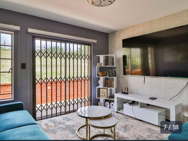 Apartment Block For Sale In Pretoria - Photo 7